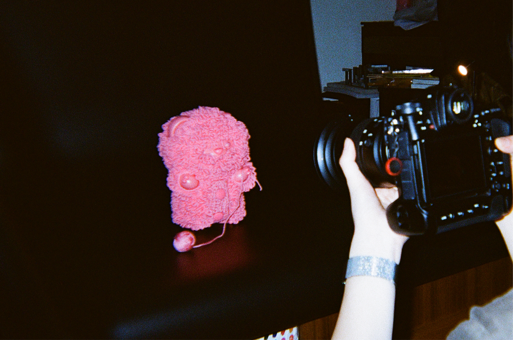 BTS behind the scene of the photo shooting day with our model Pinku CRIIICHI standing in front of the camera